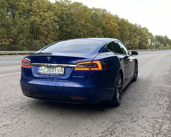 Синий Тесла Модель С, объемом двигателя 0 л и пробегом 240 тыс. км за 28300 $, фото 6 на Automoto.ua