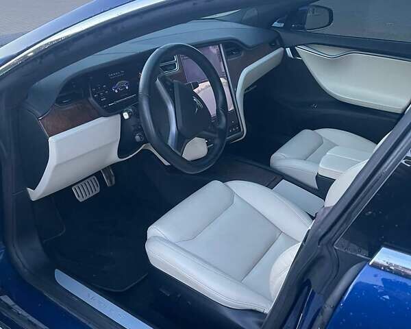 Синій Тесла Модель С, об'ємом двигуна 0 л та пробігом 47 тис. км за 30500 $, фото 17 на Automoto.ua