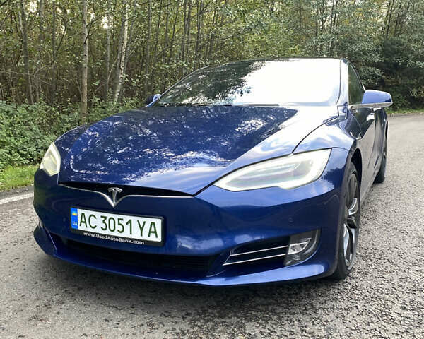 Синий Тесла Модель С, объемом двигателя 0 л и пробегом 240 тыс. км за 28300 $, фото 1 на Automoto.ua
