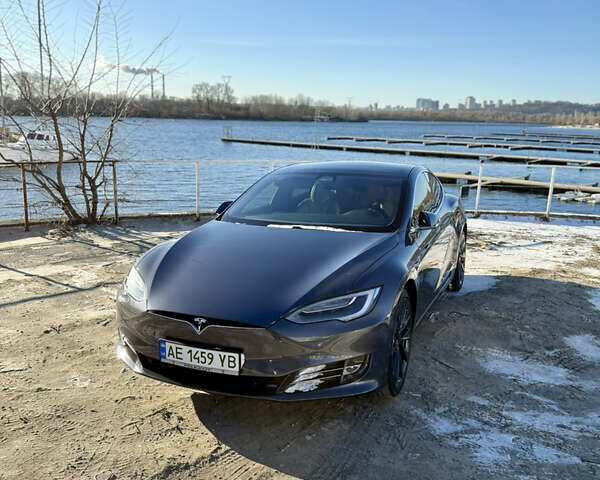 Синий Тесла Модель С, объемом двигателя 0 л и пробегом 53 тыс. км за 34999 $, фото 26 на Automoto.ua