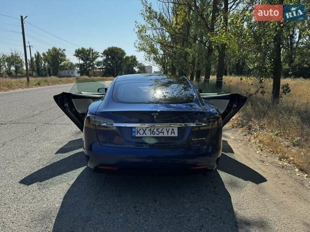 Синий Тесла Модель С, объемом двигателя 0 л и пробегом 63 тыс. км за 45000 $, фото 8 на Automoto.ua
