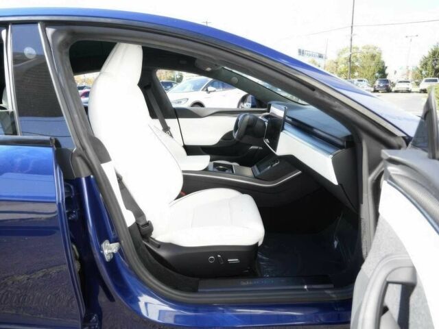 Синий Тесла Модель С, объемом двигателя 0 л и пробегом 18 тыс. км за 13200 $, фото 8 на Automoto.ua