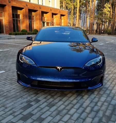 Синий Тесла Модель С, объемом двигателя 0 л и пробегом 52 тыс. км за 55000 $, фото 9 на Automoto.ua