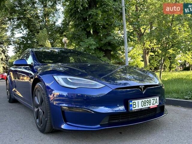 Синий Тесла Модель С, объемом двигателя 0 л и пробегом 53 тыс. км за 38900 $, фото 2 на Automoto.ua