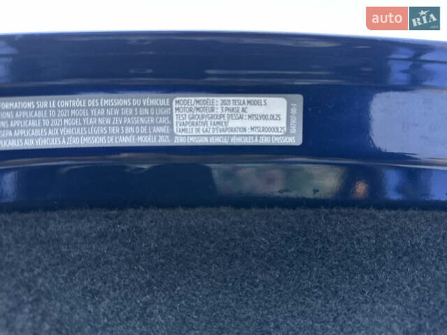 Синій Тесла Модель С, об'ємом двигуна 0 л та пробігом 42 тис. км за 34999 $, фото 70 на Automoto.ua