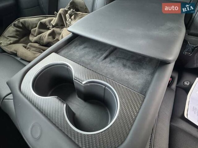 Синий Тесла Модель С, объемом двигателя 0 л и пробегом 18 тыс. км за 44850 $, фото 31 на Automoto.ua