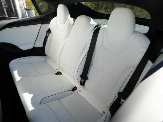 Синий Тесла Модель С, объемом двигателя 0 л и пробегом 18 тыс. км за 13200 $, фото 15 на Automoto.ua