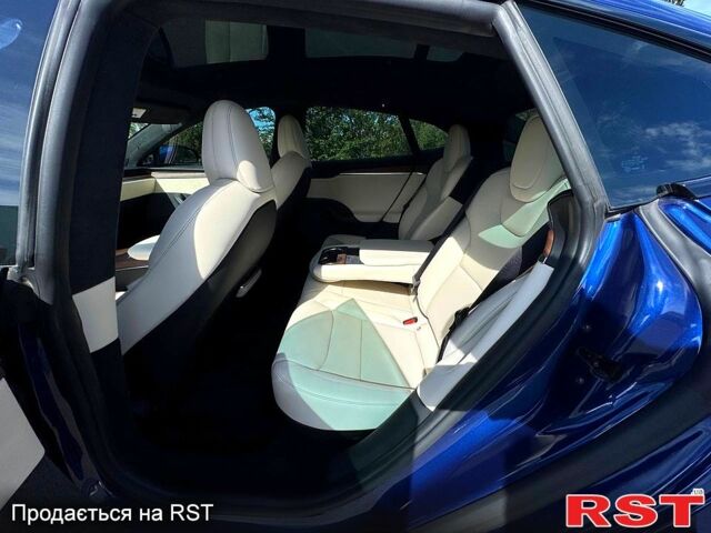 Синій Тесла Модель С, об'ємом двигуна 0 л та пробігом 115 тис. км за 34000 $, фото 10 на Automoto.ua