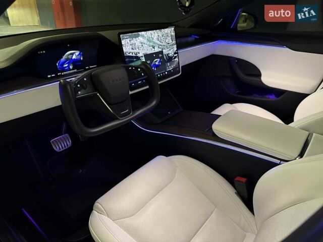 Синий Тесла Модель С, объемом двигателя 0 л и пробегом 29 тыс. км за 49999 $, фото 8 на Automoto.ua