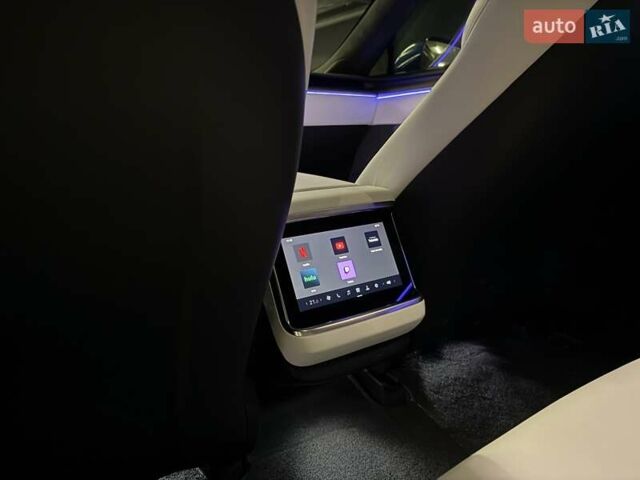 Синий Тесла Модель С, объемом двигателя 0 л и пробегом 29 тыс. км за 49999 $, фото 10 на Automoto.ua