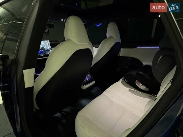 Синий Тесла Модель С, объемом двигателя 0 л и пробегом 29 тыс. км за 49999 $, фото 9 на Automoto.ua
