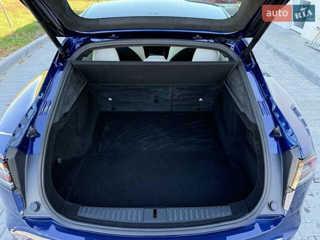 Синий Тесла Модель С, объемом двигателя 0 л и пробегом 1 тыс. км за 52500 $, фото 34 на Automoto.ua