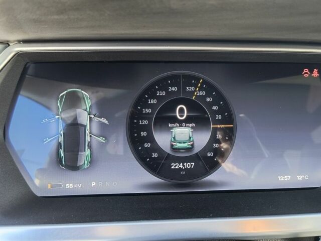 Зеленый Тесла Модель С, объемом двигателя 0 л и пробегом 224 тыс. км за 12200 $, фото 14 на Automoto.ua