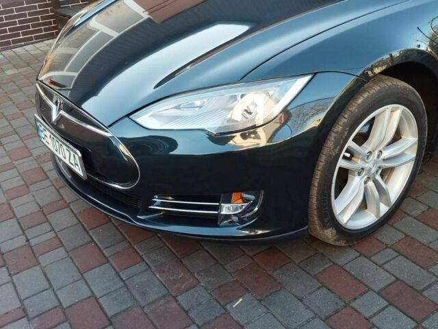 Зеленый Тесла Модель С, объемом двигателя 0 л и пробегом 80 тыс. км за 14000 $, фото 2 на Automoto.ua