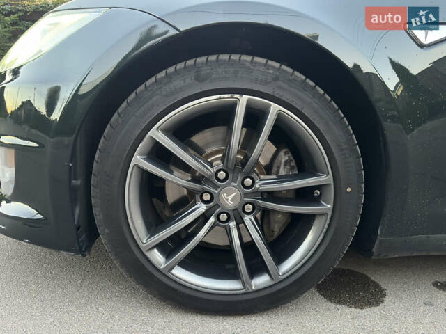Зелений Тесла Модель С, об'ємом двигуна 0 л та пробігом 160 тис. км за 12599 $, фото 19 на Automoto.ua