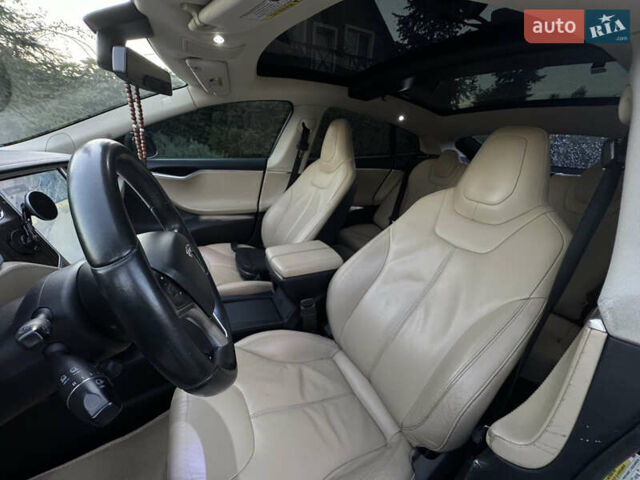 Зелений Тесла Модель С, об'ємом двигуна 0 л та пробігом 160 тис. км за 12599 $, фото 36 на Automoto.ua