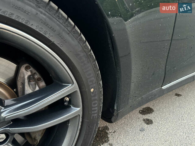 Зелений Тесла Модель С, об'ємом двигуна 0 л та пробігом 160 тис. км за 12599 $, фото 18 на Automoto.ua