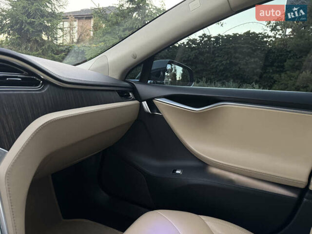 Зелений Тесла Модель С, об'ємом двигуна 0 л та пробігом 160 тис. км за 12599 $, фото 31 на Automoto.ua