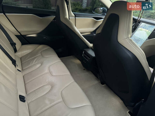 Зелений Тесла Модель С, об'ємом двигуна 0 л та пробігом 160 тис. км за 12599 $, фото 38 на Automoto.ua