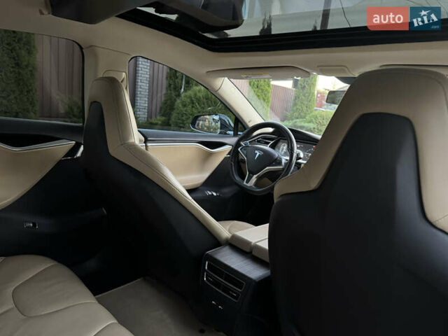 Зелений Тесла Модель С, об'ємом двигуна 0 л та пробігом 160 тис. км за 12599 $, фото 27 на Automoto.ua