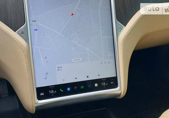 Зеленый Тесла Модель С, объемом двигателя 0 л и пробегом 243 тыс. км за 13200 $, фото 24 на Automoto.ua