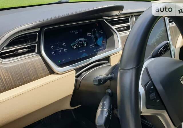 Зелений Тесла Модель С, об'ємом двигуна 0 л та пробігом 240 тис. км за 14100 $, фото 20 на Automoto.ua