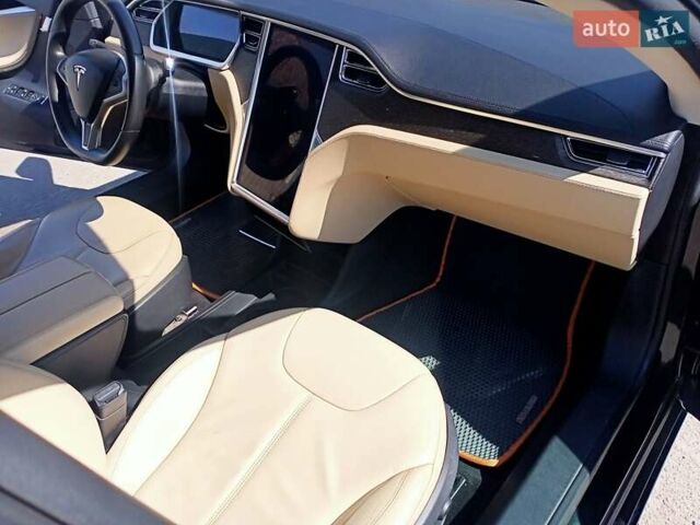 Зелений Тесла Модель С, об'ємом двигуна 0 л та пробігом 225 тис. км за 14500 $, фото 26 на Automoto.ua