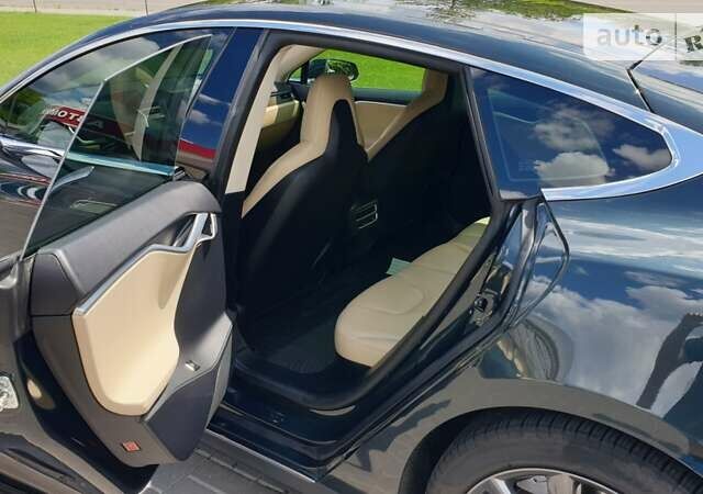 Зеленый Тесла Модель С, объемом двигателя 0 л и пробегом 243 тыс. км за 13200 $, фото 8 на Automoto.ua