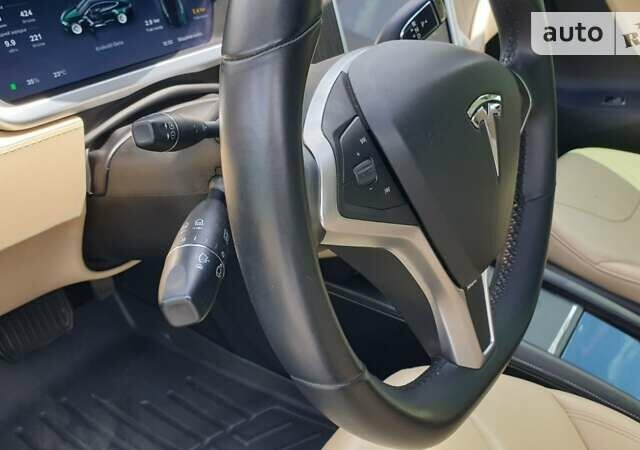 Зелений Тесла Модель С, об'ємом двигуна 0 л та пробігом 240 тис. км за 14100 $, фото 21 на Automoto.ua