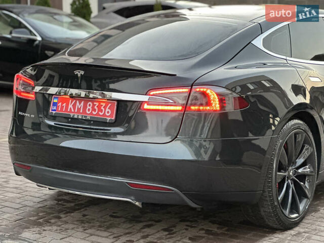 Зеленый Тесла Модель С, объемом двигателя 0 л и пробегом 115 тыс. км за 14500 $, фото 11 на Automoto.ua