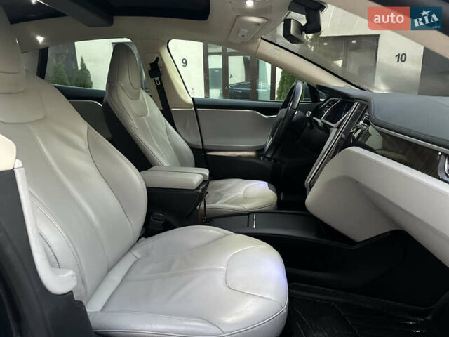 Зеленый Тесла Модель С, объемом двигателя 0 л и пробегом 115 тыс. км за 14500 $, фото 23 на Automoto.ua