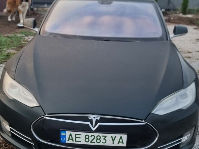 Зеленый Тесла Модель С, объемом двигателя 0 л и пробегом 200 тыс. км за 12000 $, фото 2 на Automoto.ua