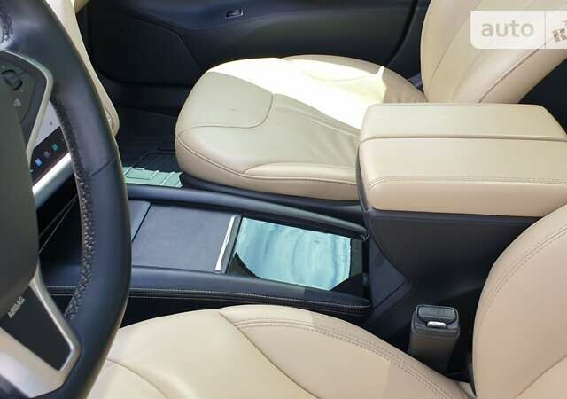 Зеленый Тесла Модель С, объемом двигателя 0 л и пробегом 243 тыс. км за 13200 $, фото 21 на Automoto.ua