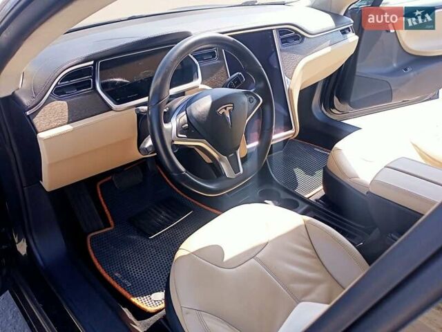 Зелений Тесла Модель С, об'ємом двигуна 0 л та пробігом 225 тис. км за 14500 $, фото 23 на Automoto.ua