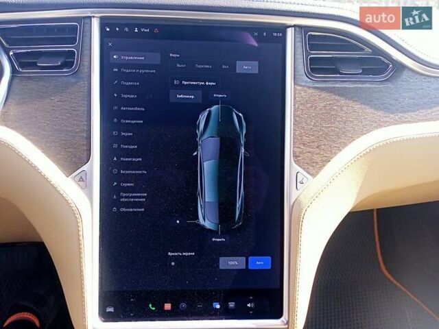 Зелений Тесла Модель С, об'ємом двигуна 0 л та пробігом 225 тис. км за 14500 $, фото 29 на Automoto.ua