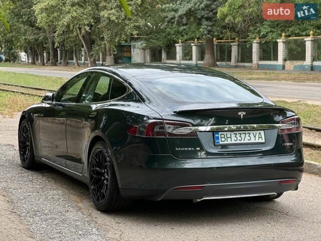 Зелений Тесла Модель С, об'ємом двигуна 0 л та пробігом 117 тис. км за 12500 $, фото 11 на Automoto.ua