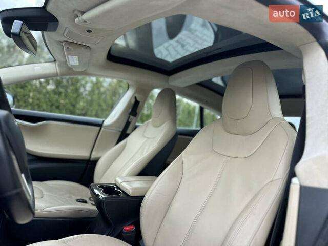 Зеленый Тесла Модель С, объемом двигателя 0 л и пробегом 240 тыс. км за 12499 $, фото 13 на Automoto.ua