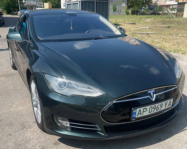 Зеленый Тесла Модель С, объемом двигателя 0 л и пробегом 115 тыс. км за 12300 $, фото 11 на Automoto.ua