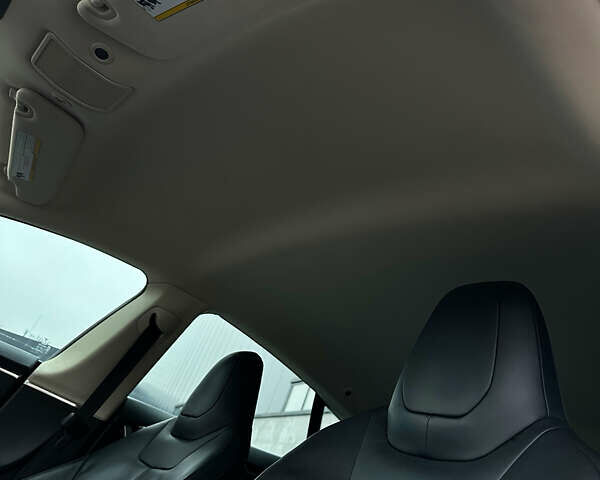 Зелений Тесла Модель С, об'ємом двигуна 0 л та пробігом 298 тис. км за 12499 $, фото 33 на Automoto.ua