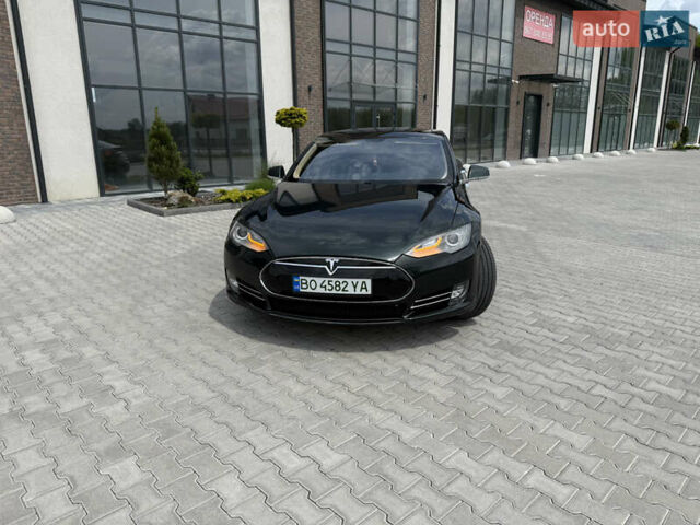 Зелений Тесла Модель С, об'ємом двигуна 0 л та пробігом 165 тис. км за 12400 $, фото 1 на Automoto.ua
