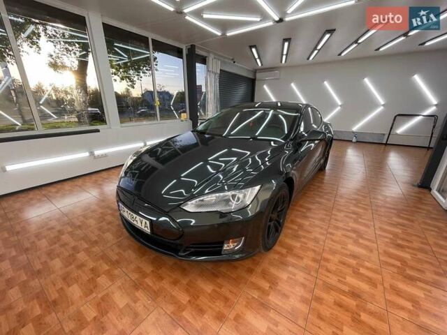 Зеленый Тесла Модель С, объемом двигателя 0 л и пробегом 164 тыс. км за 12999 $, фото 4 на Automoto.ua