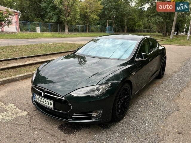 Зелений Тесла Модель С, об'ємом двигуна 0 л та пробігом 117 тис. км за 12500 $, фото 8 на Automoto.ua