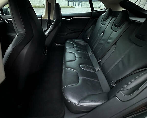 Зелений Тесла Модель С, об'ємом двигуна 0 л та пробігом 298 тис. км за 12499 $, фото 16 на Automoto.ua