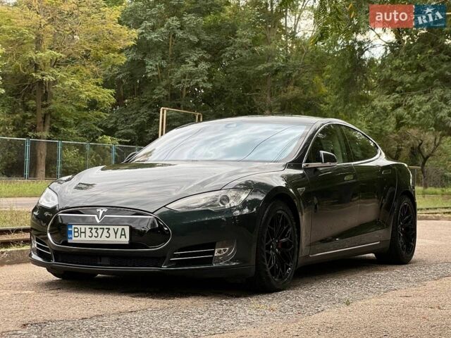 Зелений Тесла Модель С, об'ємом двигуна 0 л та пробігом 117 тис. км за 12500 $, фото 5 на Automoto.ua