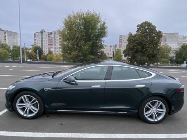 Зелений Тесла Модель С, об'ємом двигуна 0 л та пробігом 199 тис. км за 14500 $, фото 2 на Automoto.ua