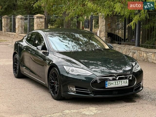 Зелений Тесла Модель С, об'ємом двигуна 0 л та пробігом 117 тис. км за 12500 $, фото 1 на Automoto.ua