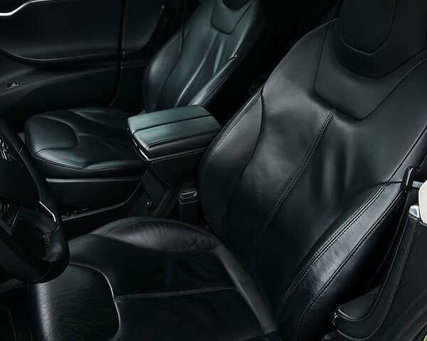 Зелений Тесла Модель С, об'ємом двигуна 0 л та пробігом 298 тис. км за 12499 $, фото 27 на Automoto.ua