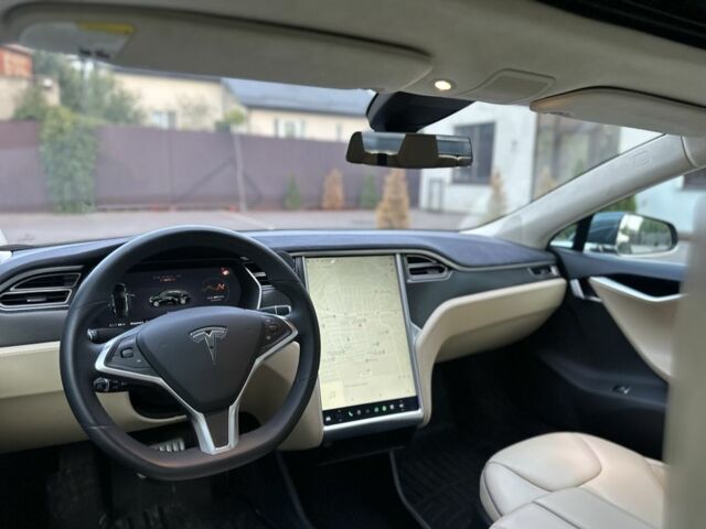 Зеленый Тесла Модель С, объемом двигателя 0 л и пробегом 165 тыс. км за 15300 $, фото 7 на Automoto.ua