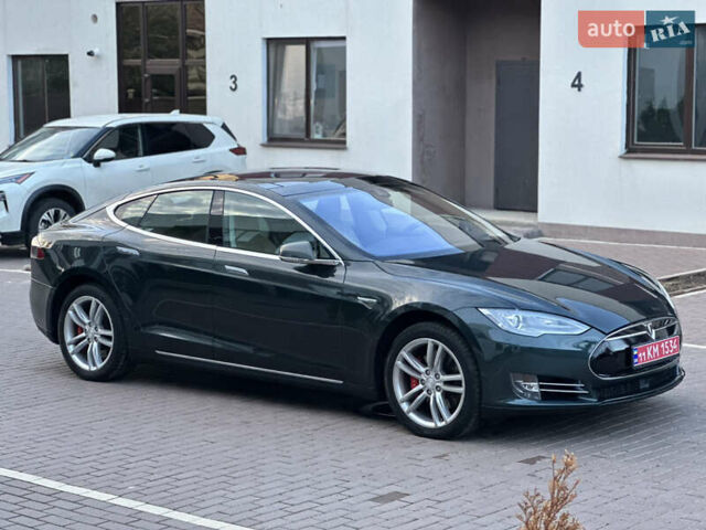 Зелений Тесла Модель С, об'ємом двигуна 0 л та пробігом 165 тис. км за 15900 $, фото 10 на Automoto.ua