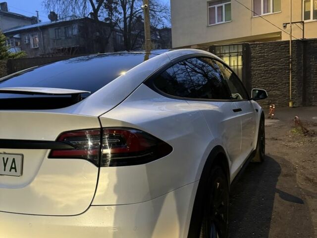Тесла Модель Х 2020 в Одессе на Automoto.ua Белый Тесла Модель Х, объемом двигателя 0 л и пробегом 197 тыс. км за 27000 $, фото 20 на Automoto.ua